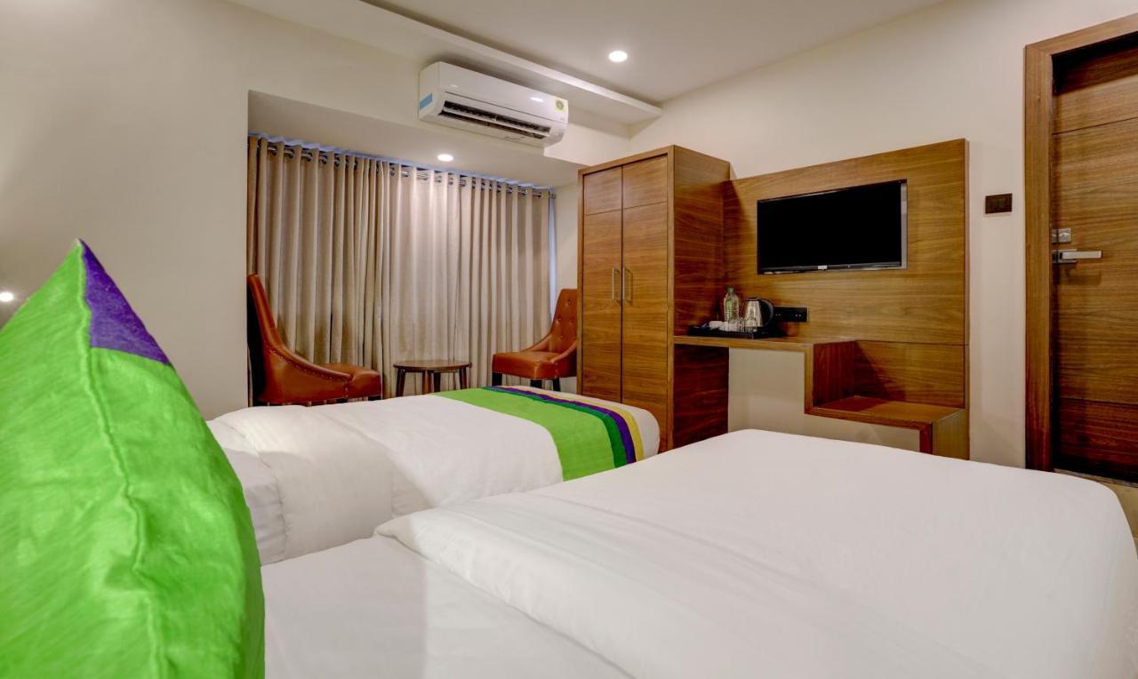 Treebo Castle Rock Inn Mumbai Eksteriør bilde